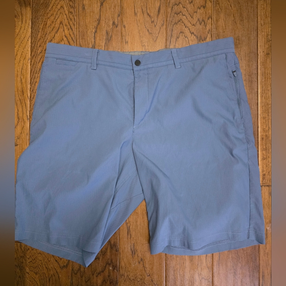 Classic Men's Gray Flat Front Shorts
